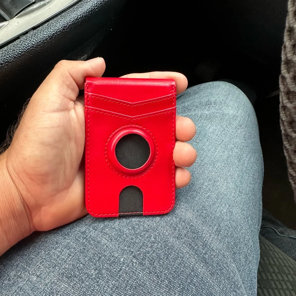 Apple Red Card Holder with Ring